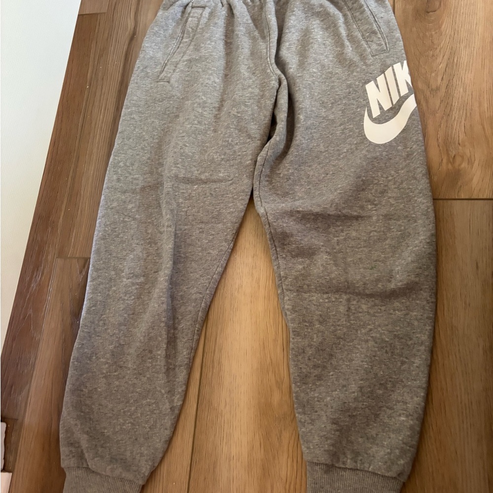 Nike Kids Heather Gray Joggers